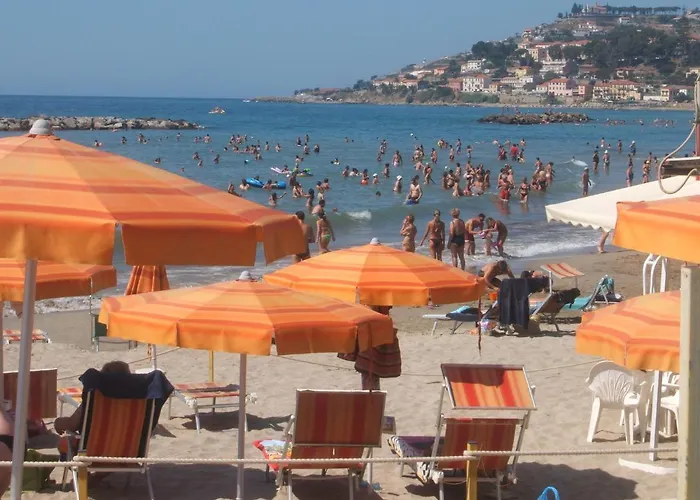 Casa Marina Ligurien Arma Di Bei Sanremo * Taggia